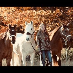 Meet your Posher, Paige